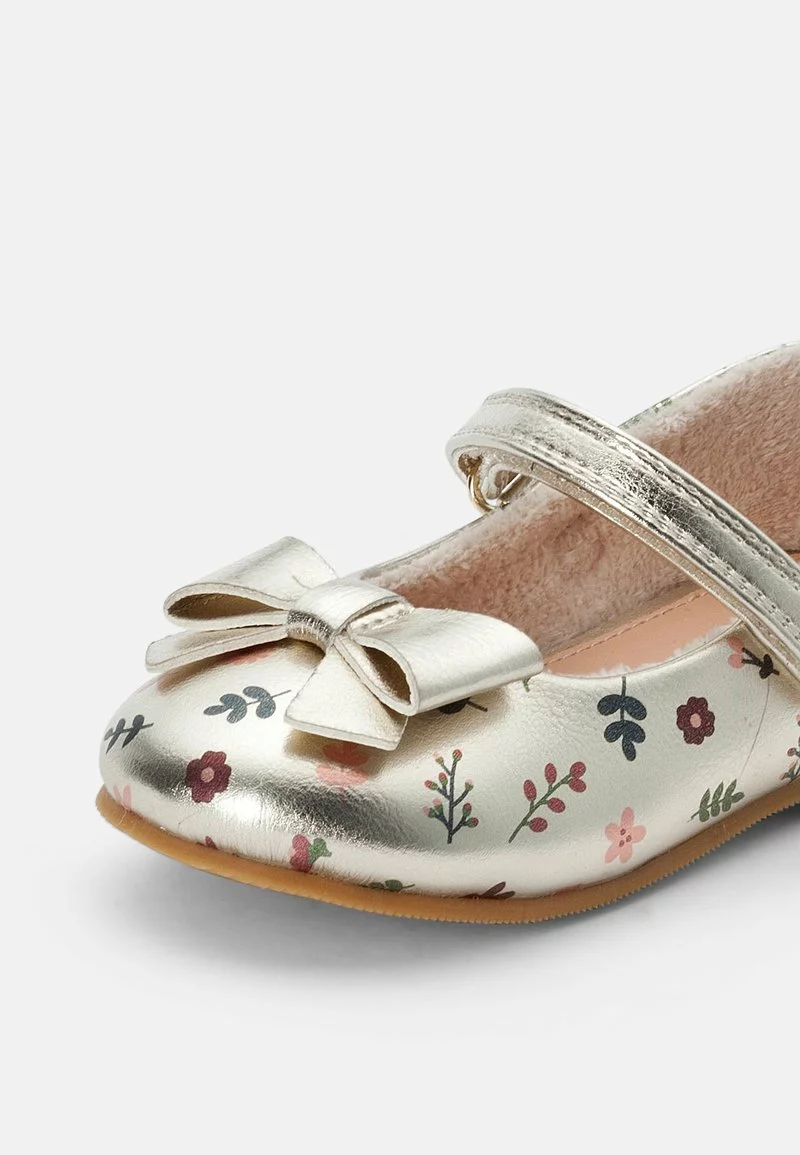 Friboo Niños BALLET PUMPS - Bailarinas Con Hebilla - Gold 8 Friboo Niños BALLET PUMPS - Bailarinas Con Hebilla - Gold - Imagen 6